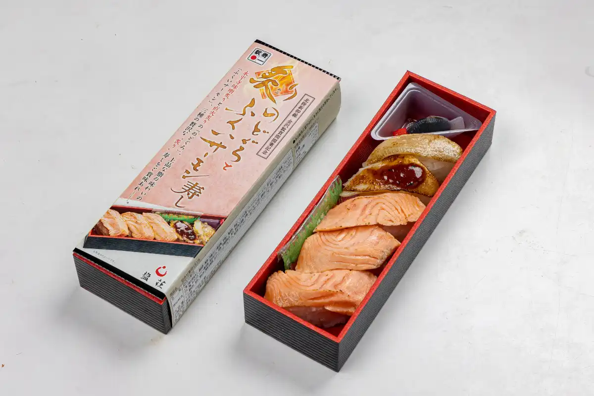 炙りのどぐろとふくいサーモン寿し